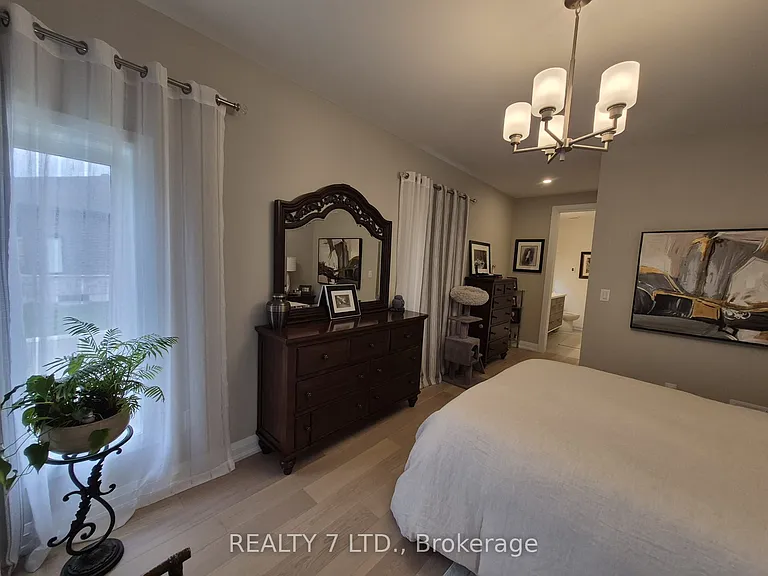 9150 Willoughby Dr #40 — Photo 21