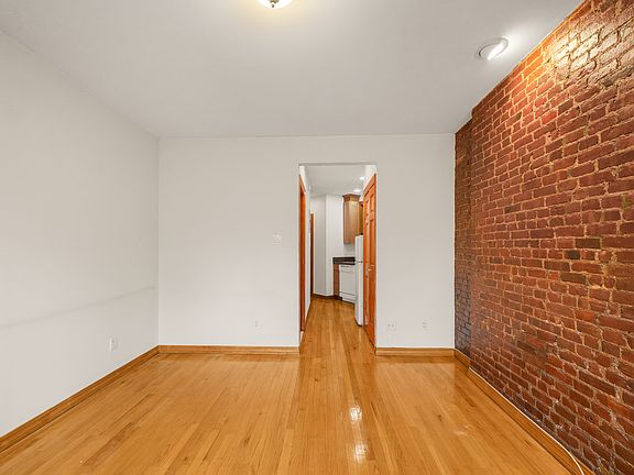 5th image of 327 E 88th St #12A