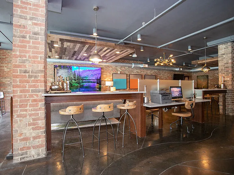 Mariposa Lofts — Photo 8