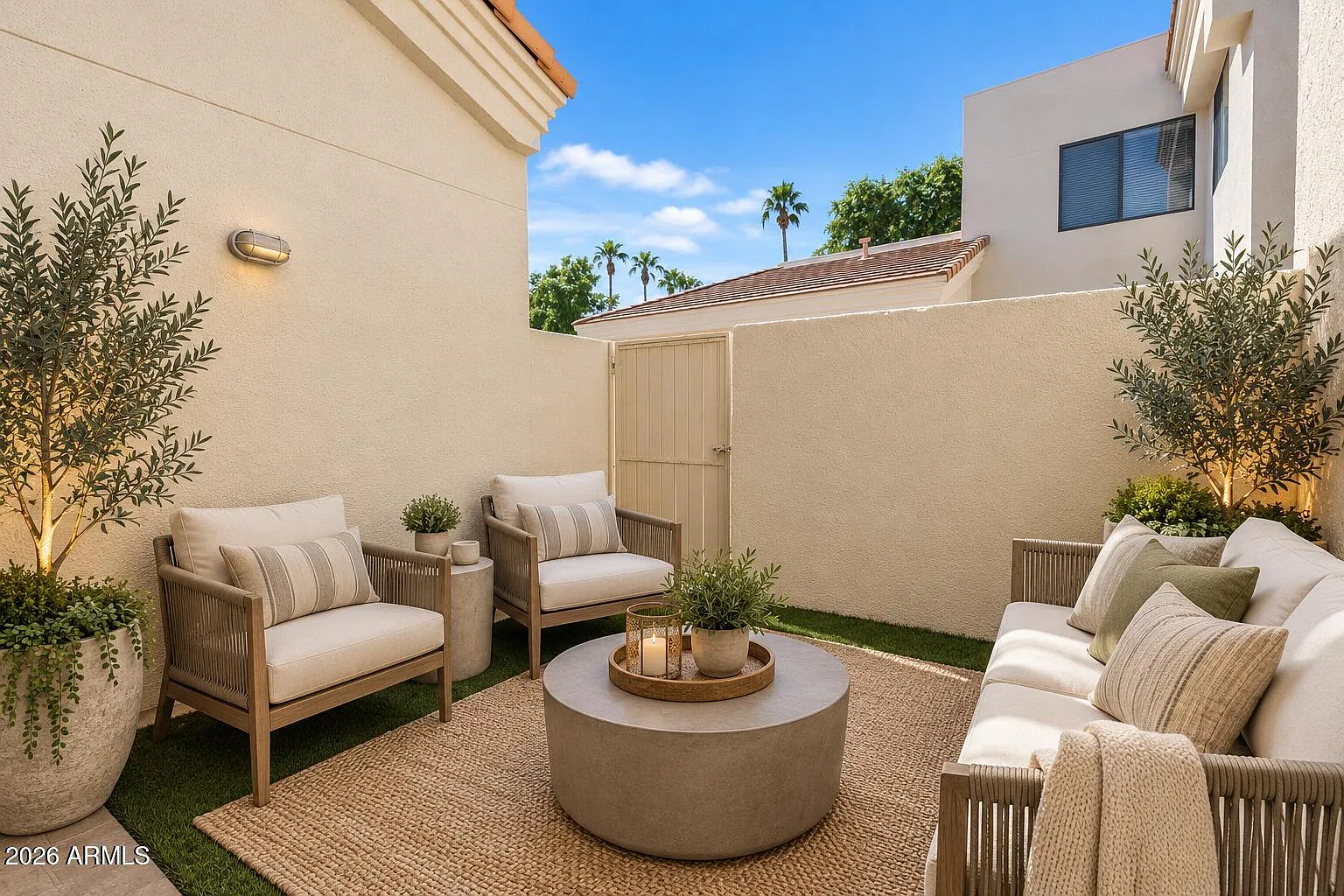 3 bed, 2.0 bath, 1426 sqft, $6,500 — Photo 3