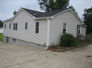209 Clifton Ter, Carrollton, GA 30117