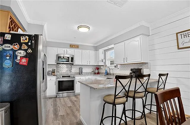 5316 Loring Dr — Photo 7