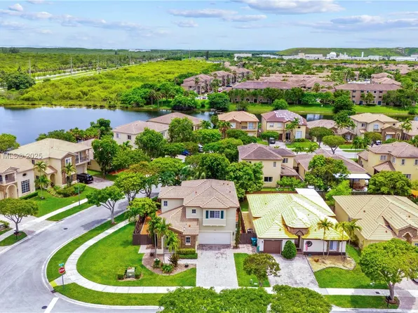 8778 SW 222nd Ter, Cutler Bay, FL 33190