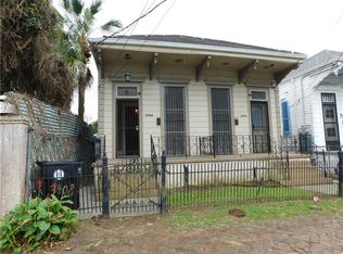 3908 Laurel St, New Orleans, LA 70115
