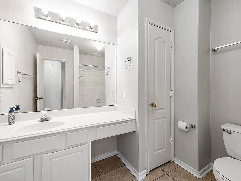 3347 Pebble Beach Ln — Photo 24