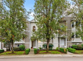 16525 NE 20th St, Vancouver, WA 98684