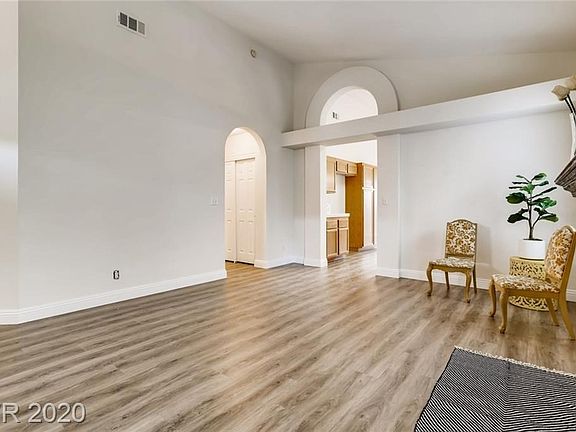 5th image of 1204 Meridian Bay Dr