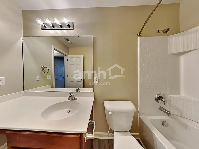 254 Cameron St — Photo 17
