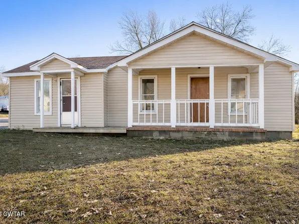 303 E Walnut St, Dyer, TN 38330