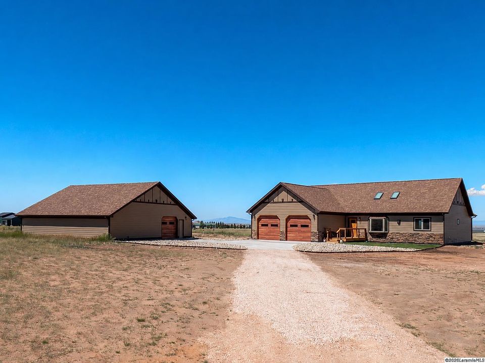 1st image of 4748 Tom Tucker Ln