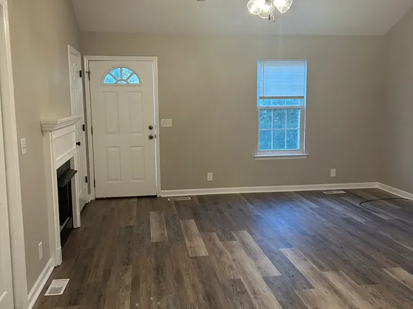 9920 Stewarts Ferry Pike #B, Lebanon, TN 37090
