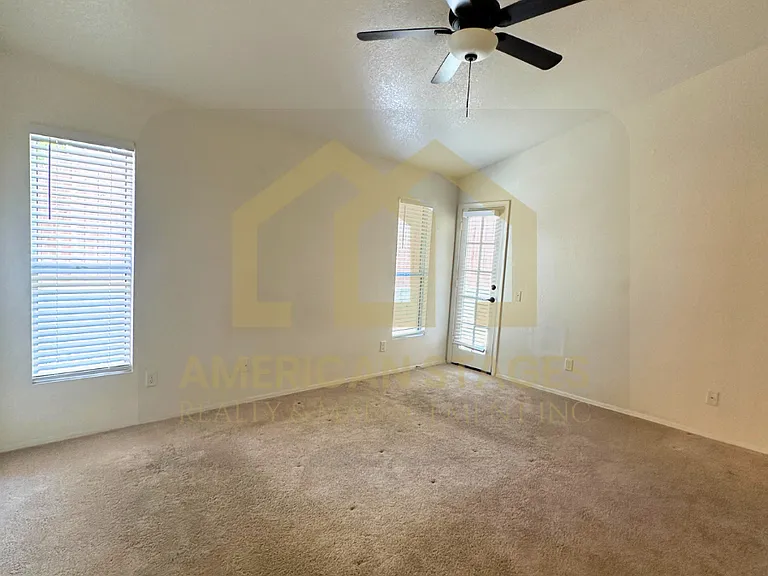 1417 Glen Ellen Ln — Photo 22