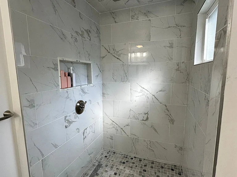 176 Merwin Ave — Photo 17