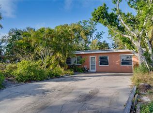 11475 119th Ter, Seminole, FL 33778