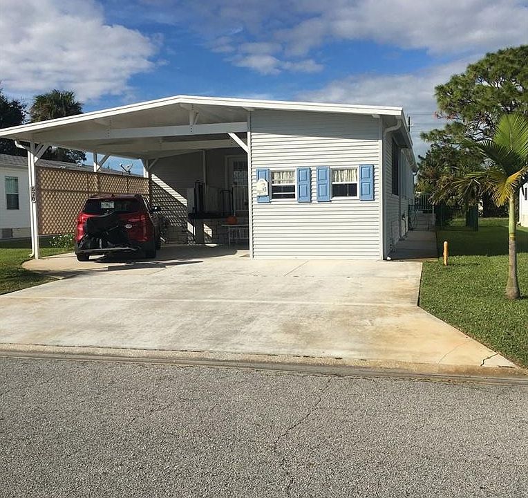 1st image of 570 Marlin Cir