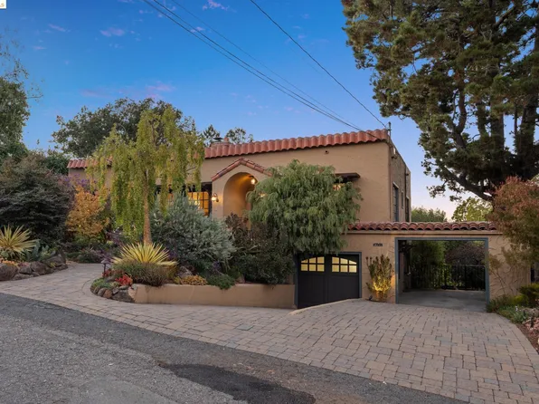 5657 Amy Dr, Oakland, CA 94618
