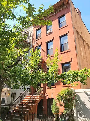 Rented by Bedford Realty USA Corp | media 20