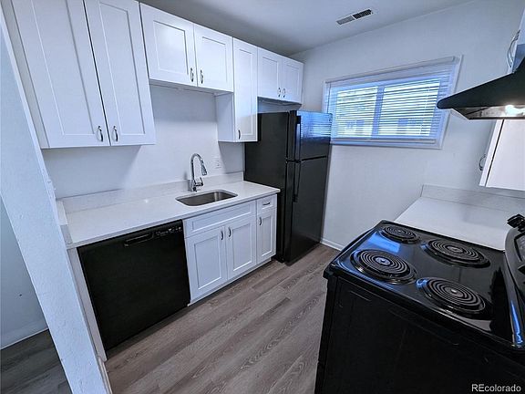 4th image of 921 Mount Massive UNIT 27