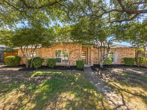 2716 Landershire Ln, Plano, TX 75023