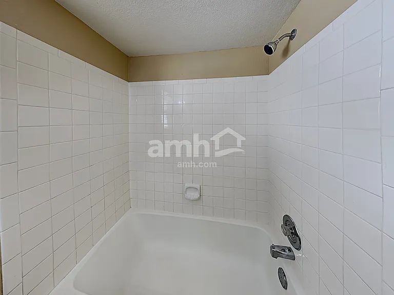 9957 E Paseo — Photo 13
