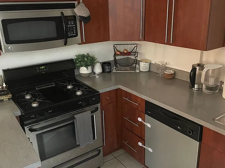 711 Walnut St — Photo 26