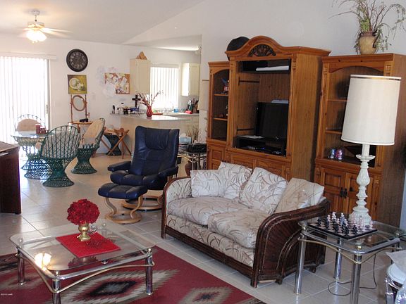 4th image of 3606 Hiawatha Dr