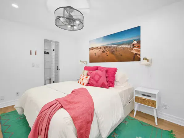 107 Highland St #1/2, Newport Beach, CA 92663