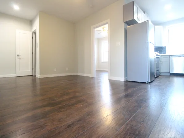 23-19 Steinway Street image 9 of 15