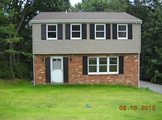 4642 Sylvan Dr, Allison Park, PA