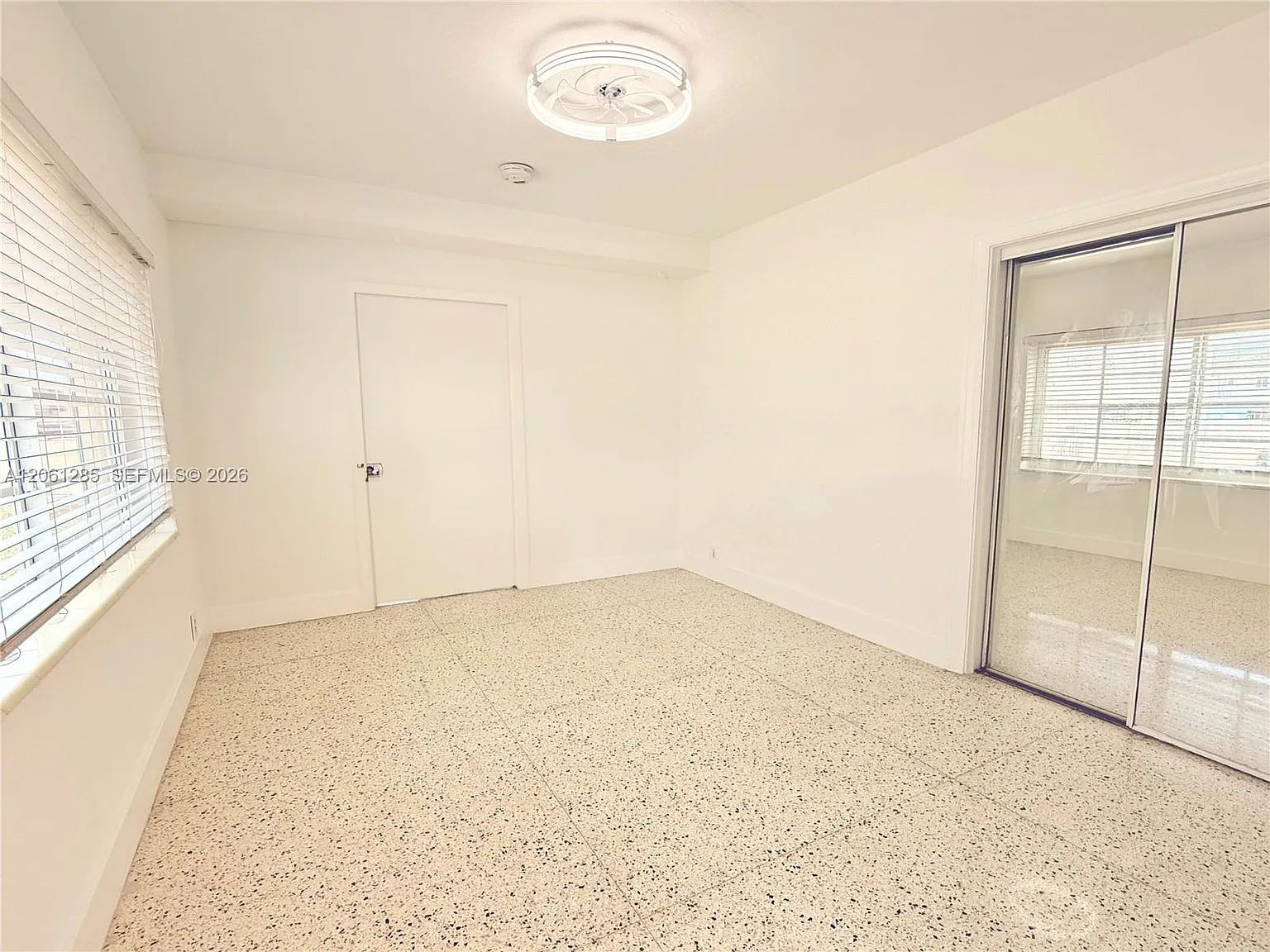 Sea Wash Condo — Photo 3
