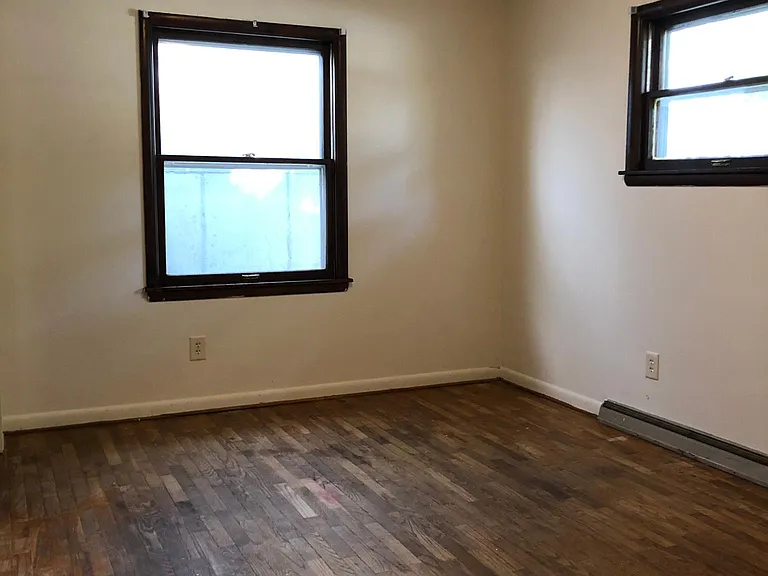 1510 Knollwood Ave — Photo 10