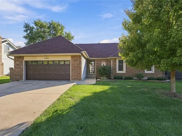 1809 E 155th St, Olathe, KS 66062