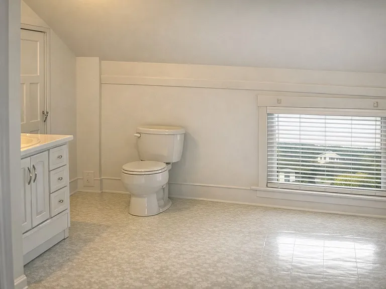 Upstairs Bathroom