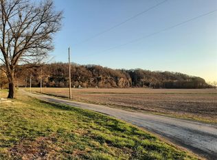 121 Park St, Gorham, IL 62940