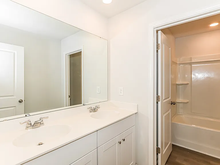 1158 Joywood Dr — Photo 8