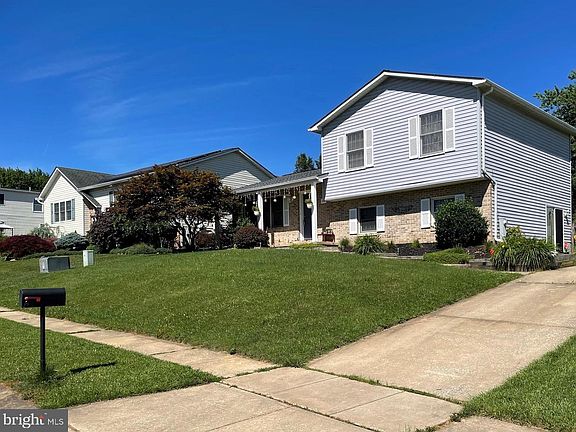 5th image of 212 Tidewater Dr