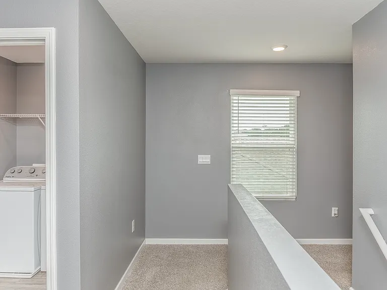 5720 Blackhorse Cir — Photo 14