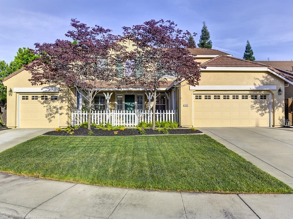 1st image of 1688 Woodleaf Cir