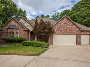 1302 NE Fairwinds Dr, BENTONVILLE, AR 72712