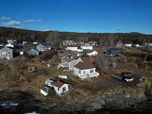 11 Sycamore Street, Springdale, NL A0J1T0