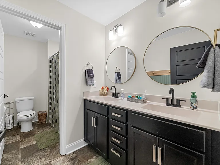 1147 Eagles View Dr — Photo 29