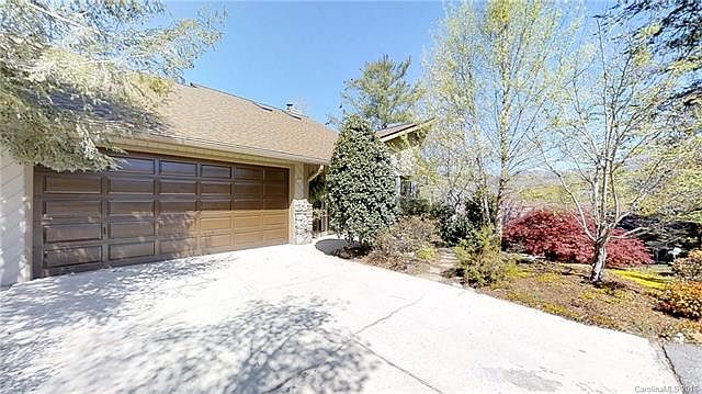 1st image of 2102 Timber Pl