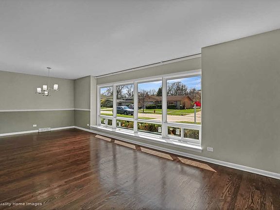 3rd image of 421 N Virginia Ave