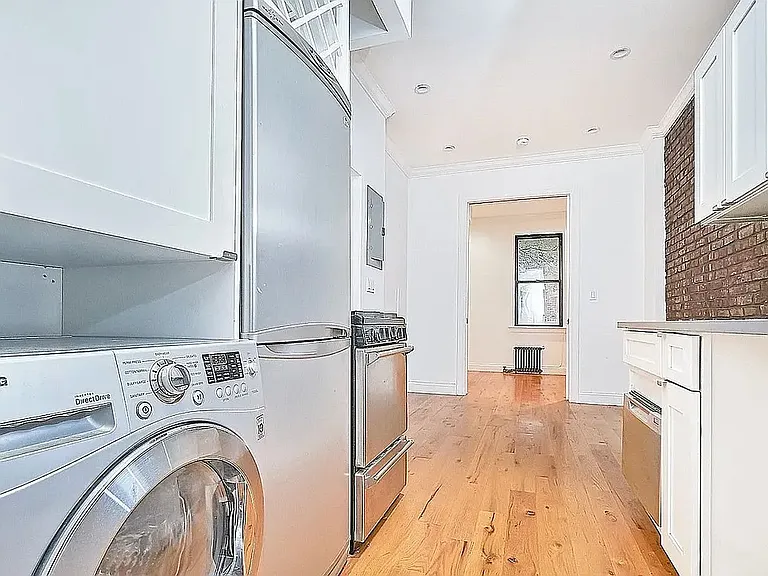 504 E 88th St #1-A — Photo 5