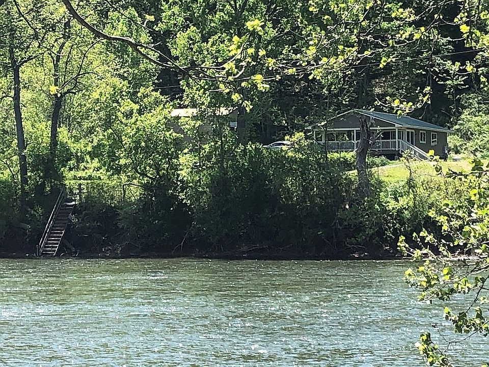 2nd image of 1251 Island Ford Rd