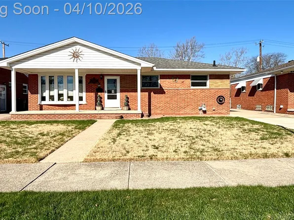 1772 Lakeview St, Trenton, MI 48183