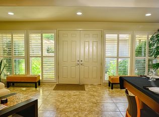 9520 Golf Course Ln, Elk Grove, CA 95758