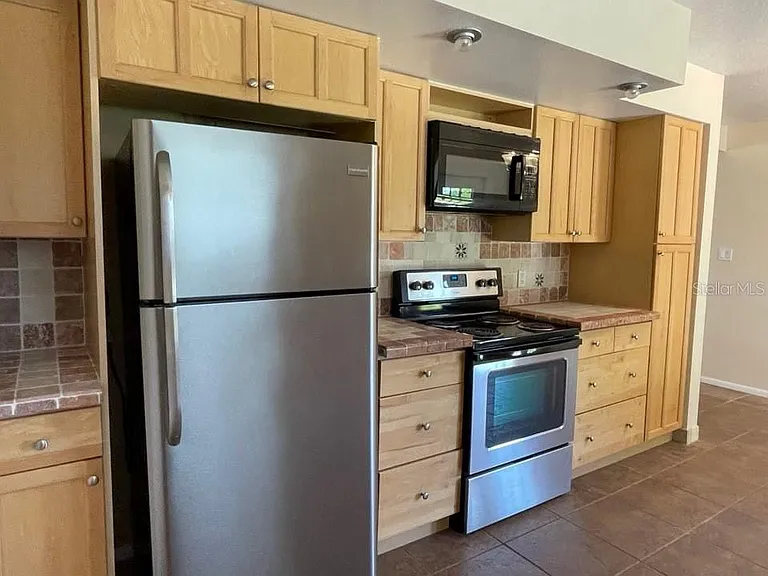 512 Galloway Ave — Photo 5