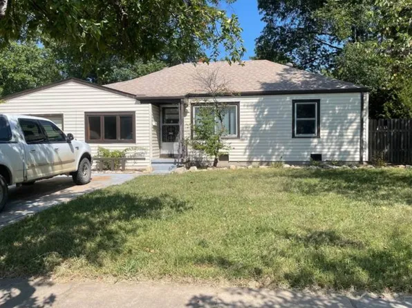 5002 E Mount Vernon Rd, Wichita, KS 67218