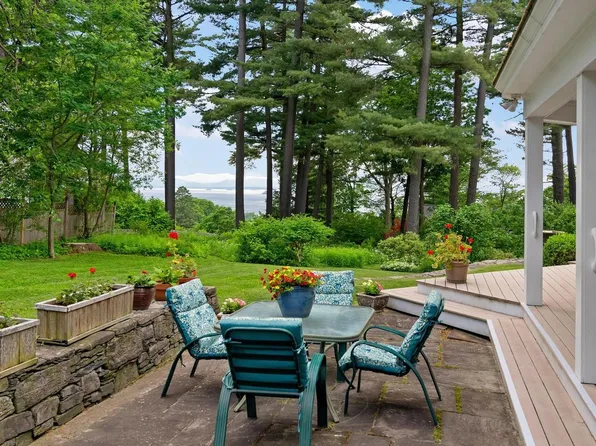 125 Cliff Street, Burlington, VT 05401